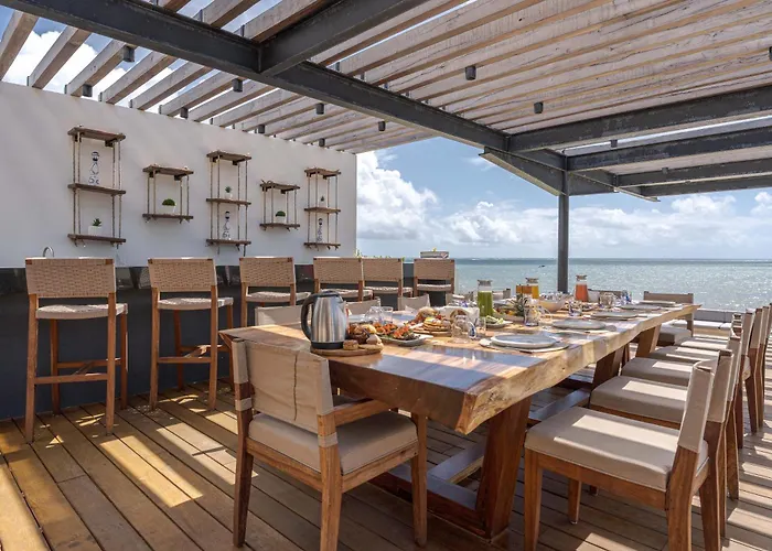 Beachfront Luxury With Pool With Private Cooker & Staff Puerto Morelos