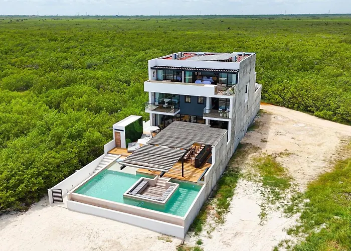 Beachfront Luxury With Pool With Private Cooker & Staff