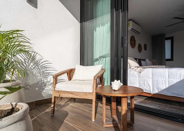 Beachfront Luxury With Pool With Private Cooker & Staff Villa *
