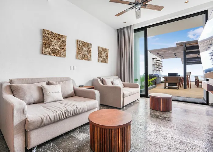 Beachfront Luxury With Pool With Private Cooker & Staff