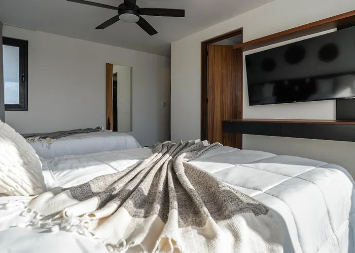 Beachfront Luxury With Pool With Private Cooker & Staff * Puerto Morelos